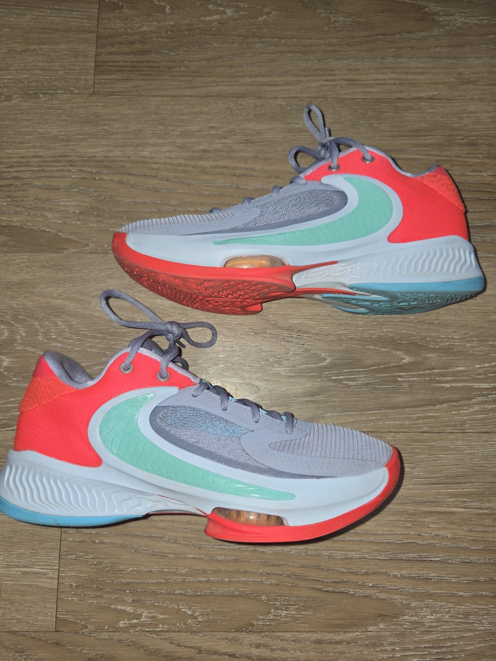 Nike Zoom Freak 4 "Paris" / "Indigo Haze" basketball shoes Sz 7.5 Mens